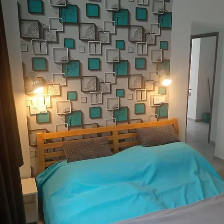 Kiss-szollosi Vendeghaz Ii-rami Apartment